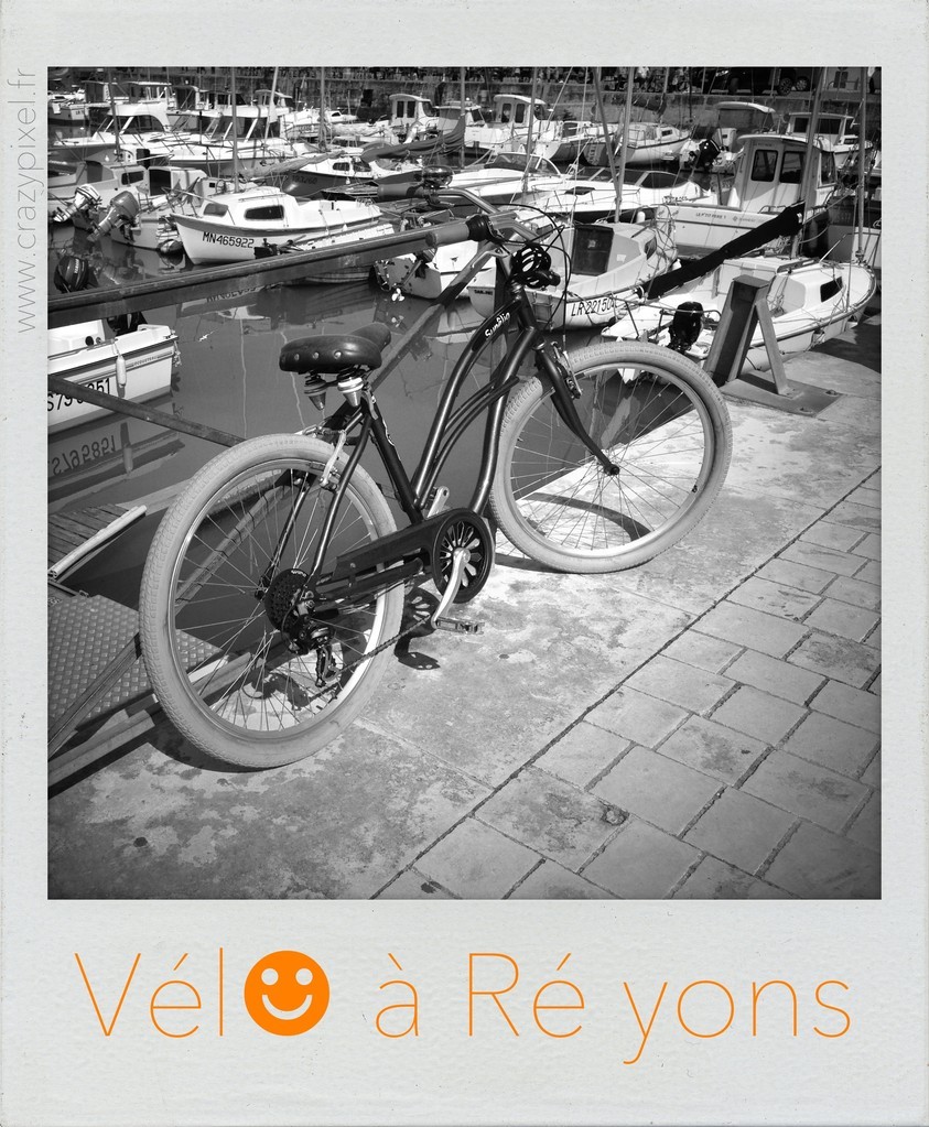 Polareid Vélo à Ré yons ©Crazy Pixel Polareid sur vélo typique de l'île de Ré
